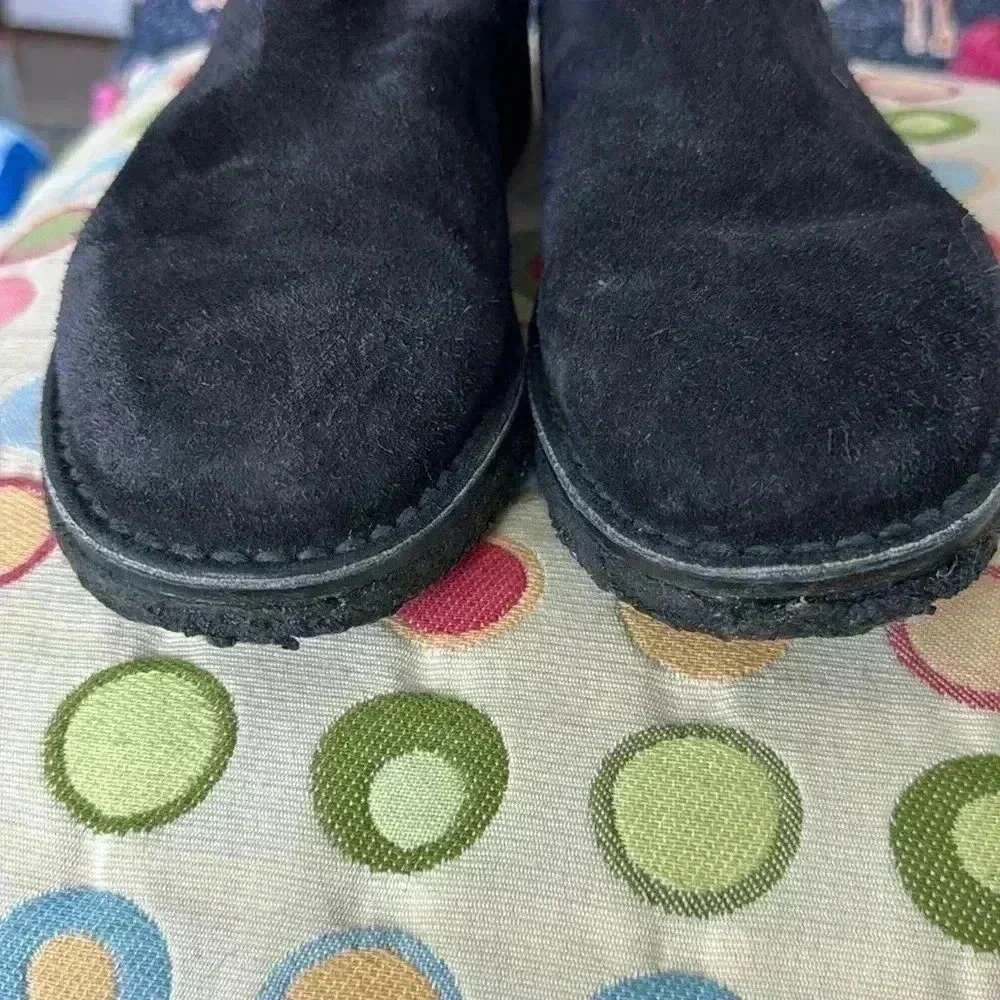 Vince Cody Black Leather Shearling Chelsea Boots Women's Size 7  Preowned - Picture 5 of 7